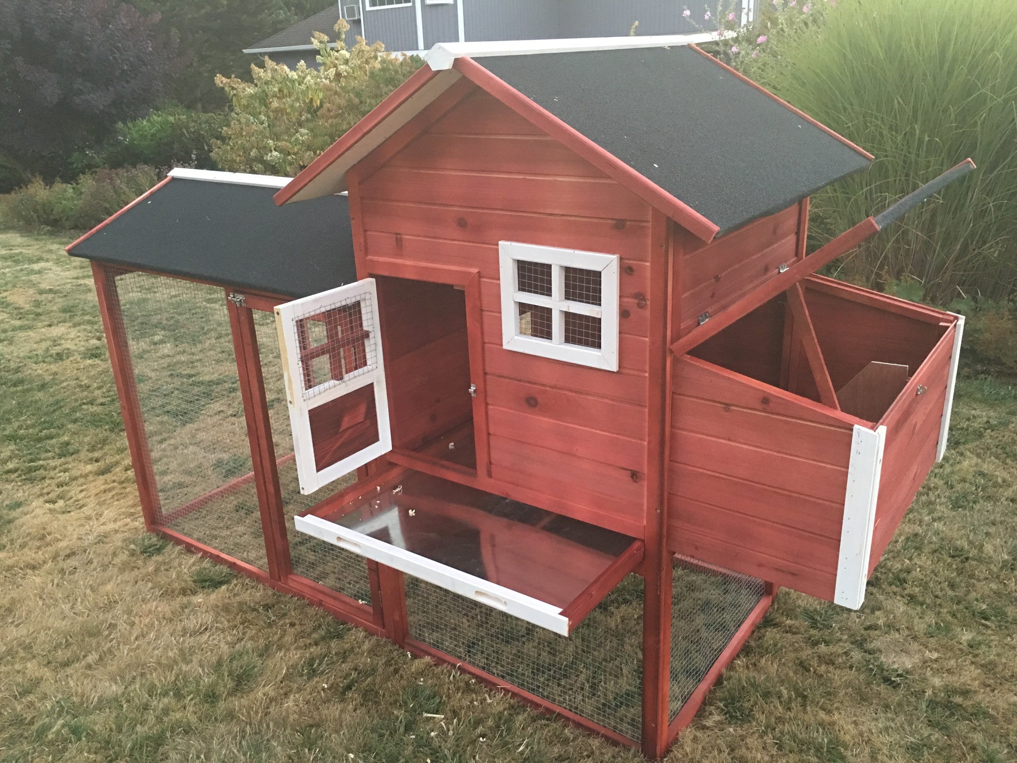 The Lodge Coop.   IN-STOCK