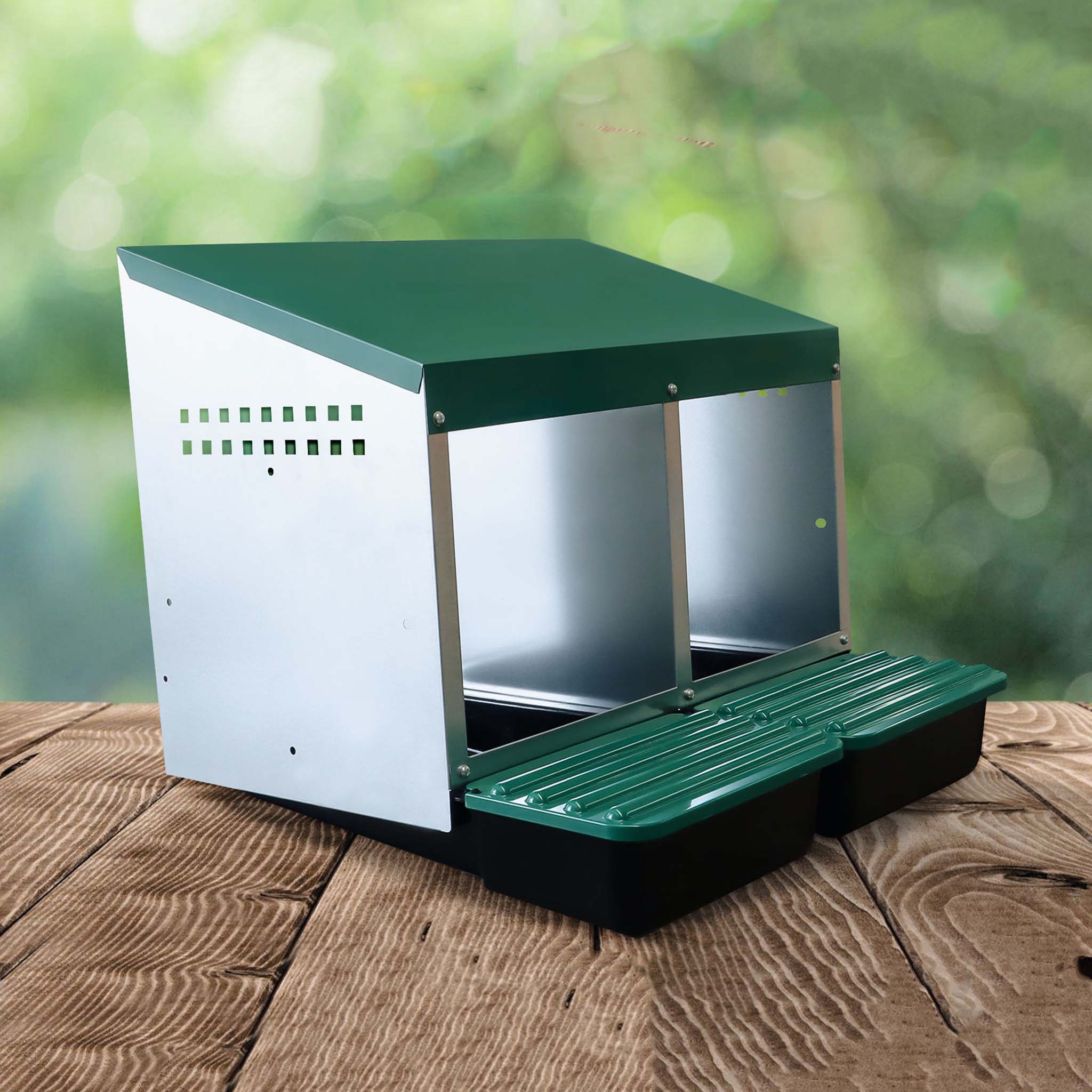 EggHouse Galvanized Nesting Box - Up to 20 Birds