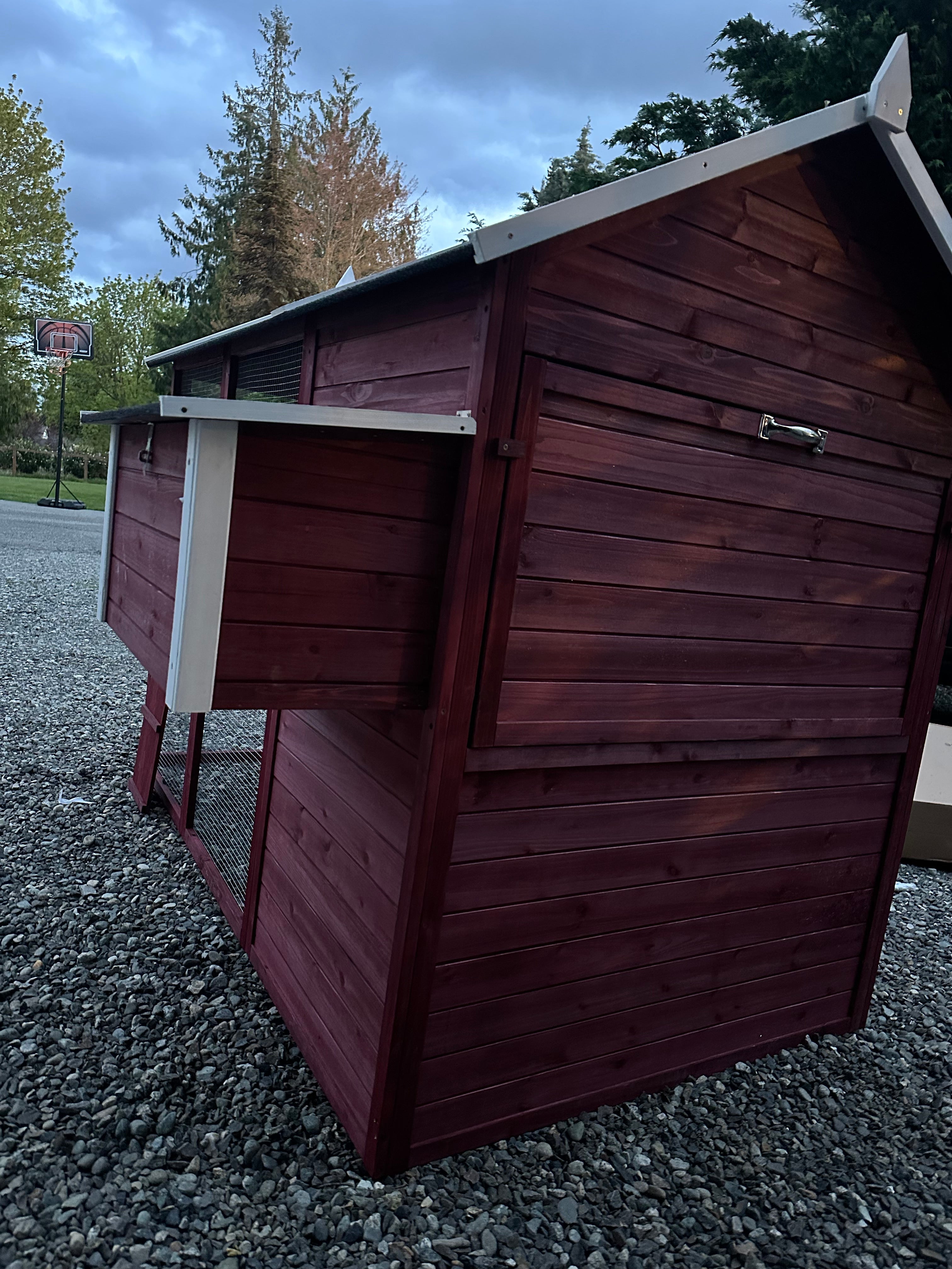 NEW FarmHouse Coop