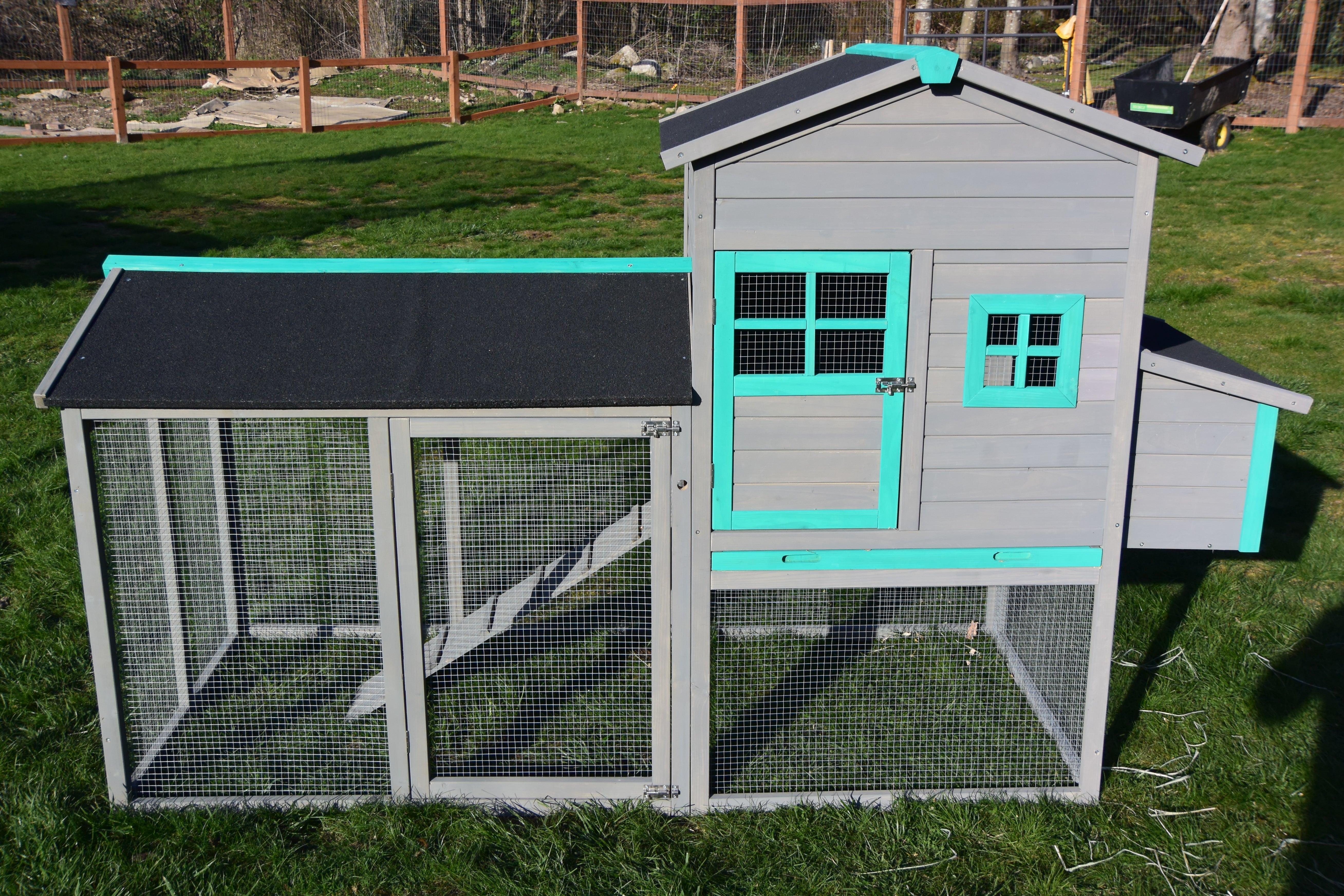 The Lodge Coop.   IN-STOCK
