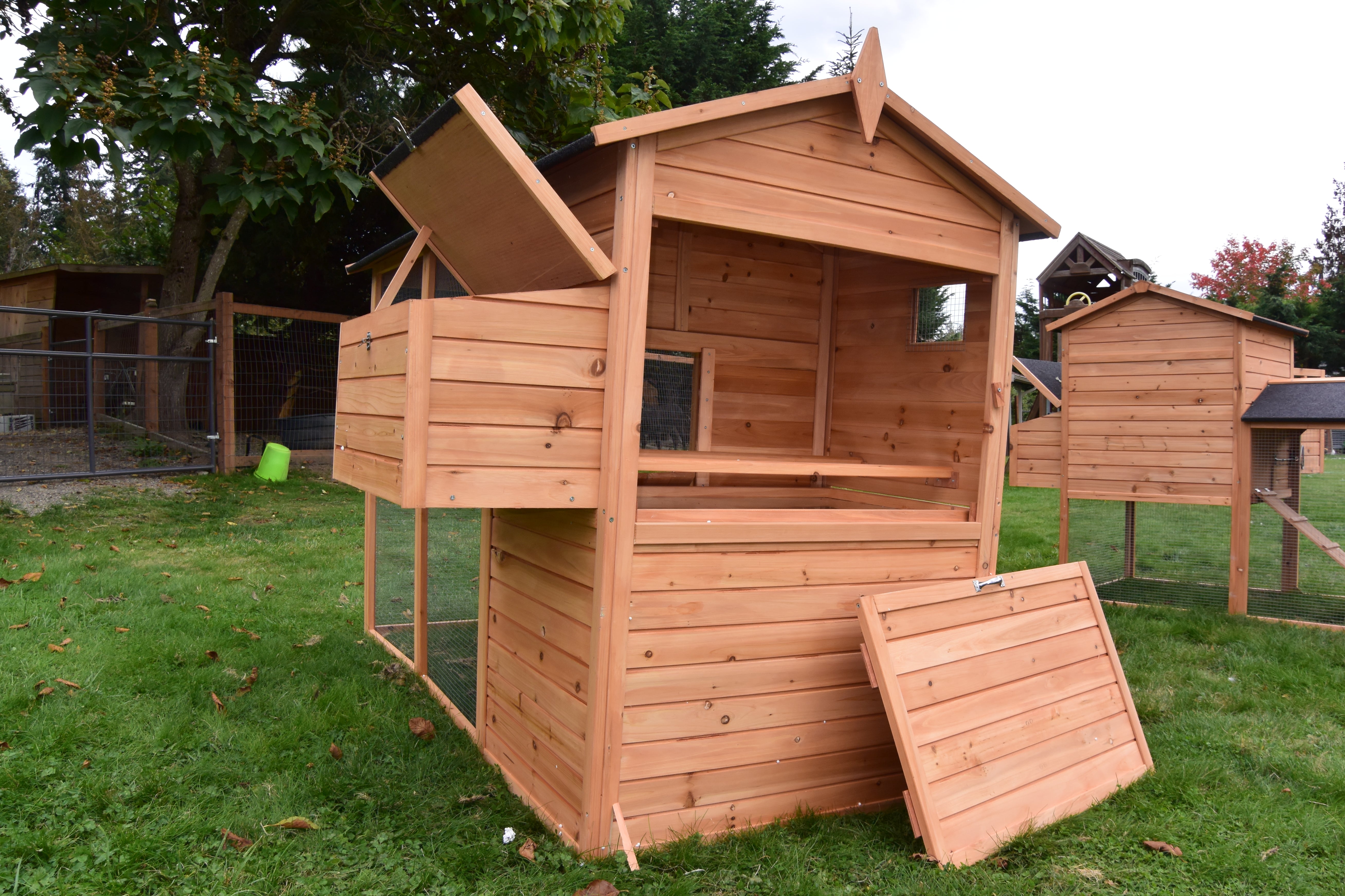 NEW FarmHouse Coop