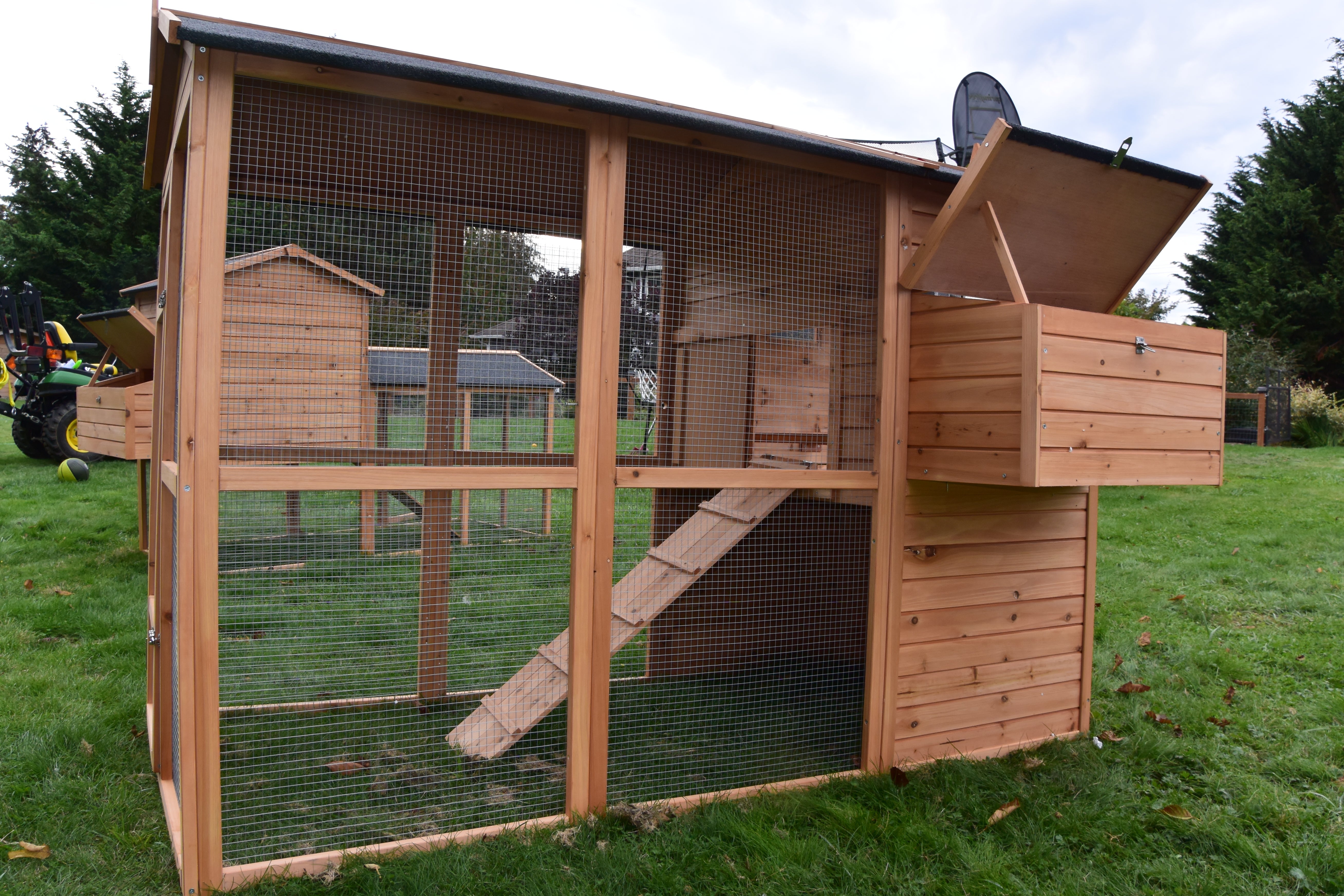 NEW FarmHouse Coop