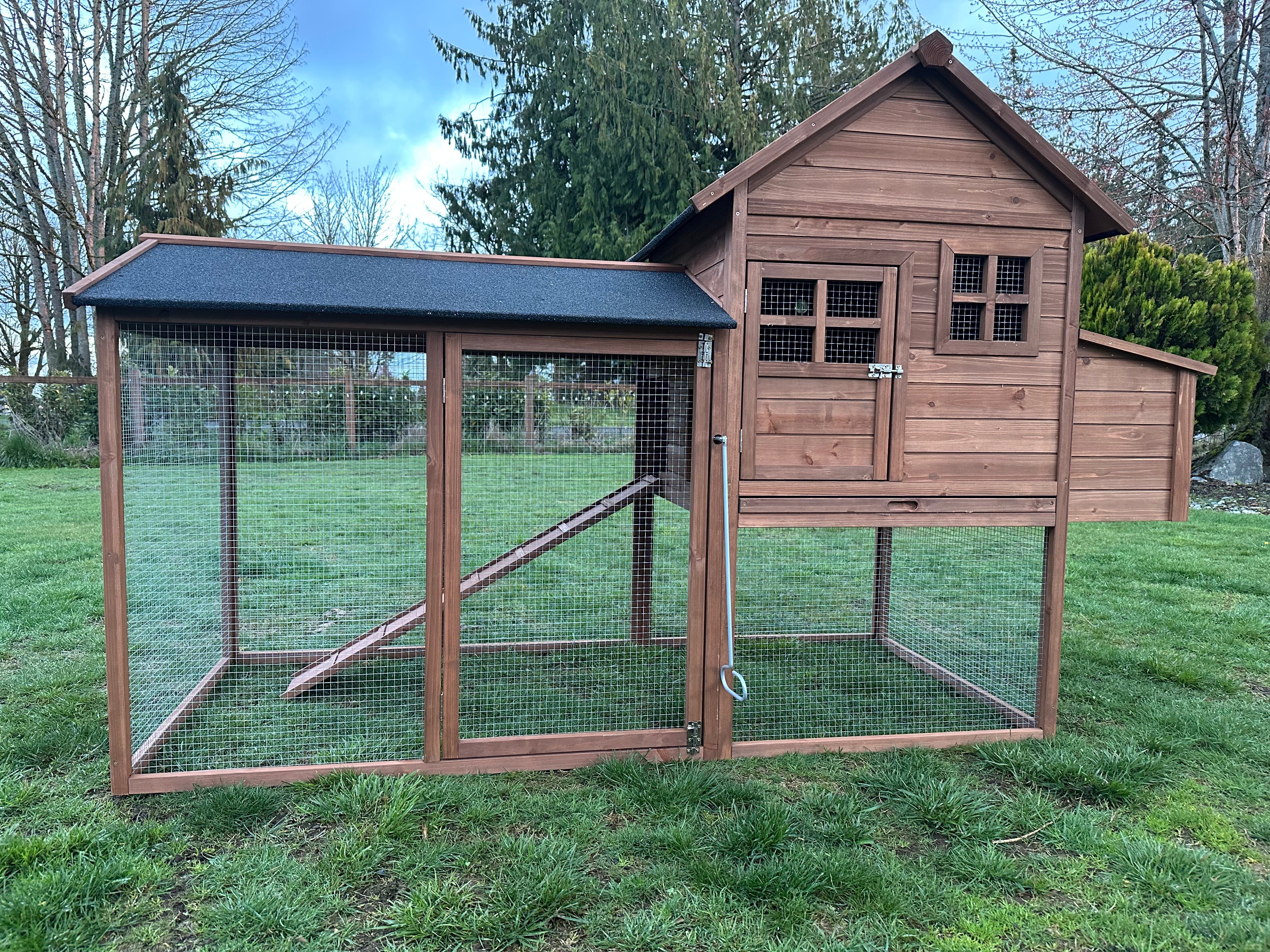 The Lodge Coop.   IN-STOCK