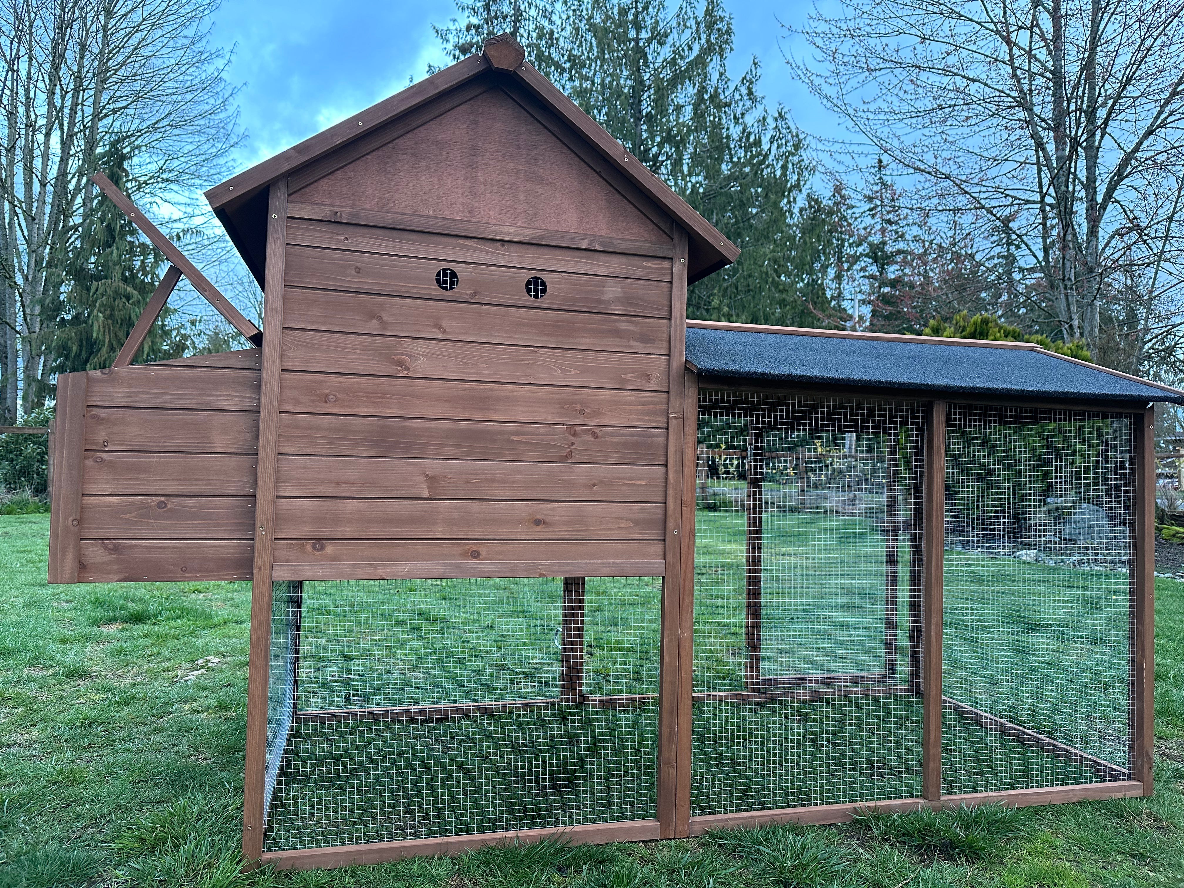 The Lodge Coop.   IN-STOCK