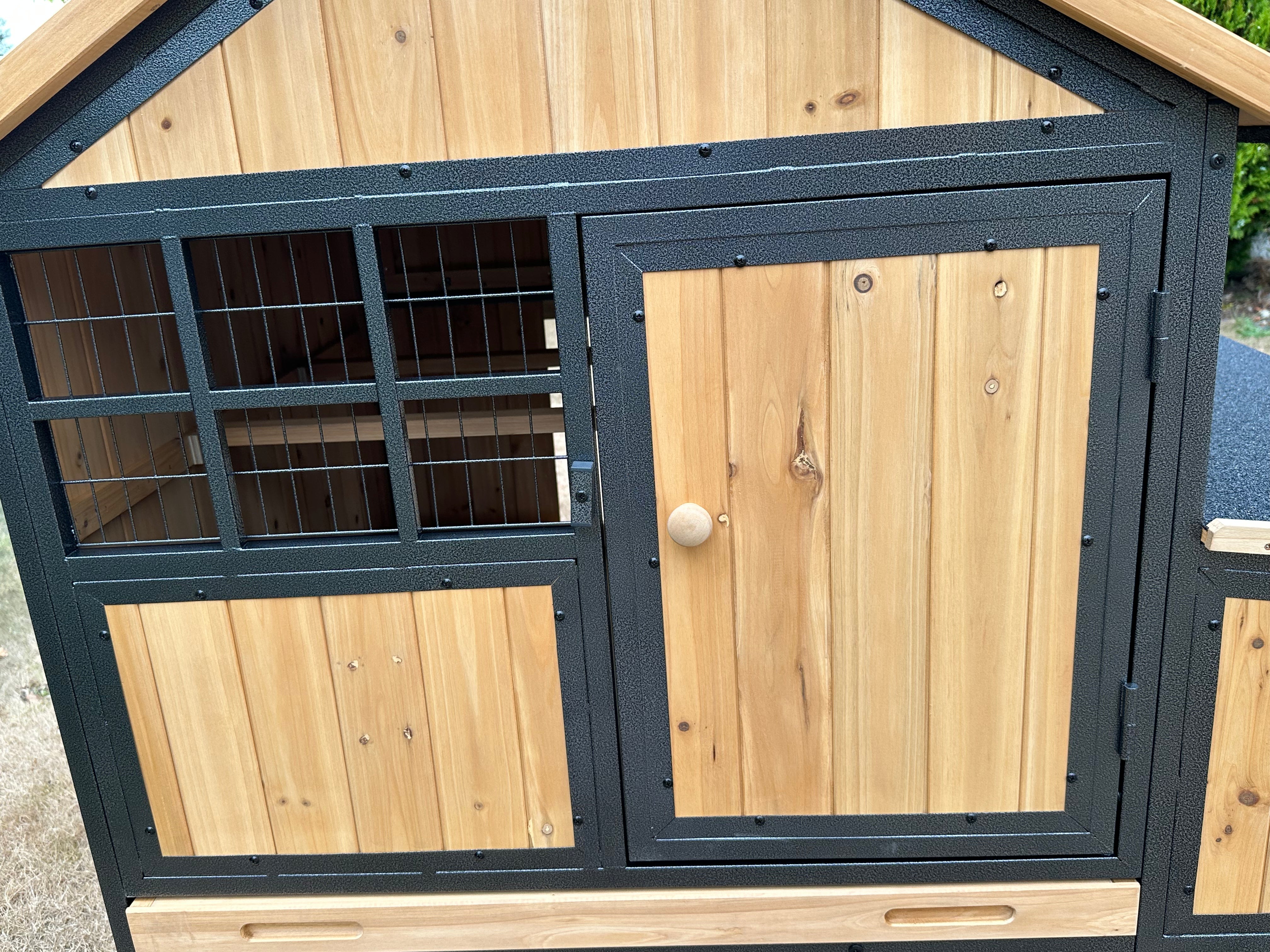 NEW-METAL Cottage Coop.  in-stock