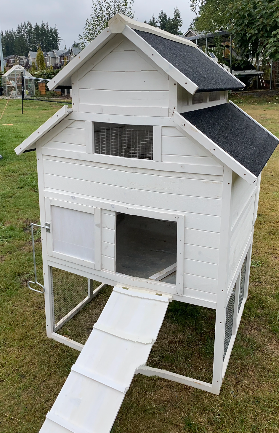 The Homestead House and Run