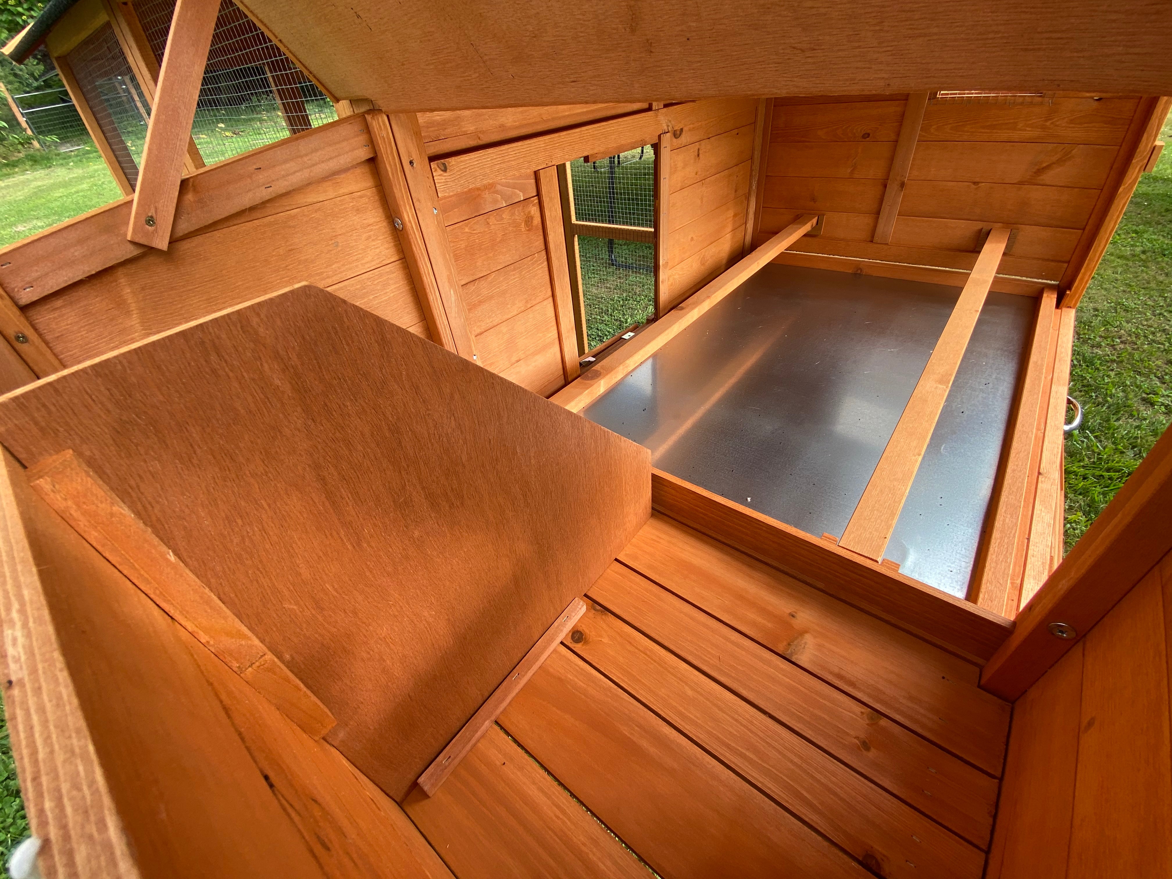NEW FarmHouse Coop