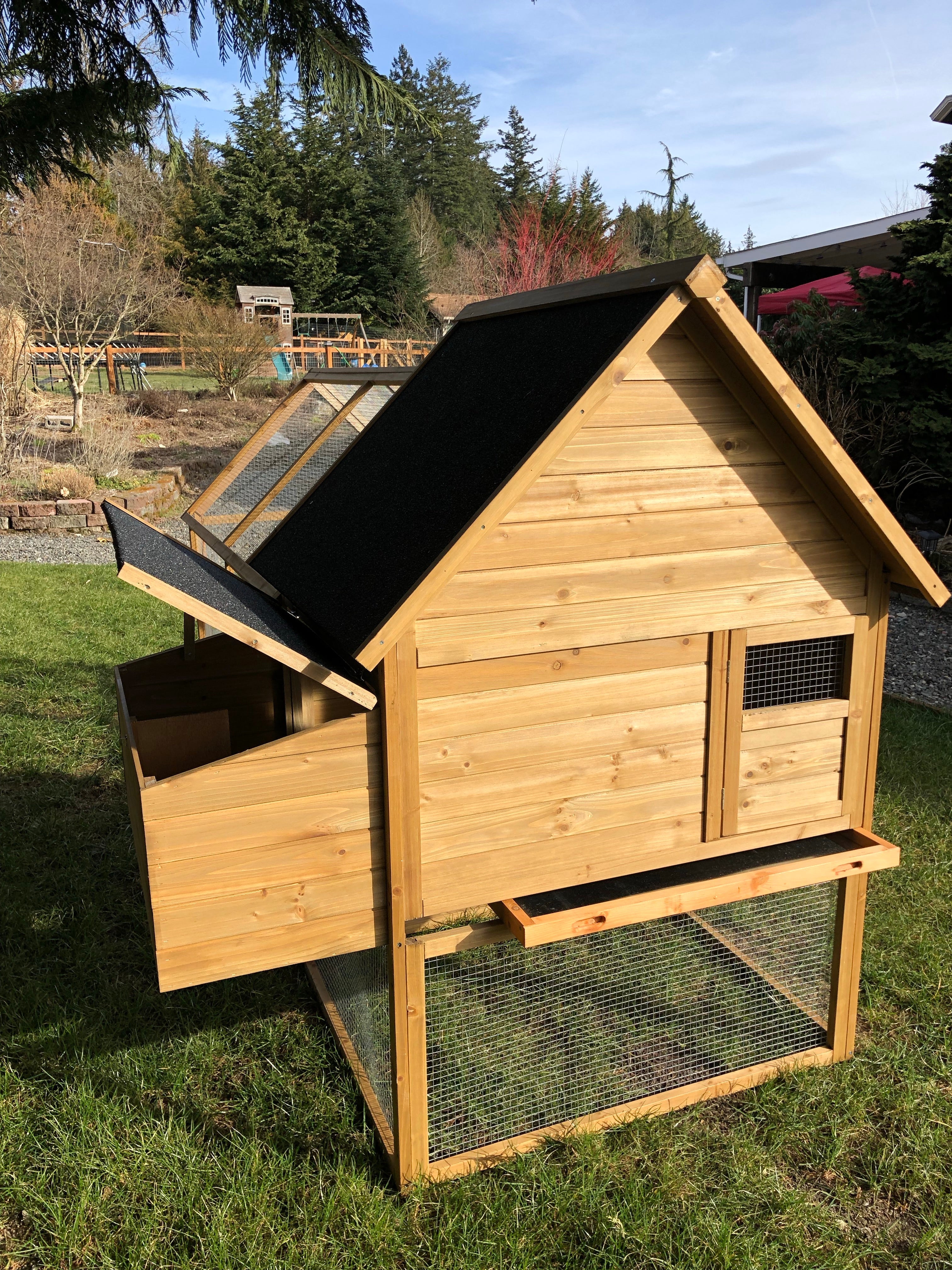 KONA COOP for 6-8 Hens