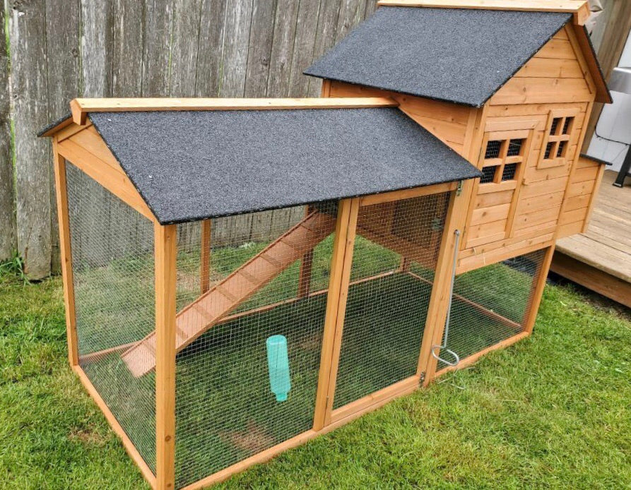 The Lodge Coop.   IN-STOCK